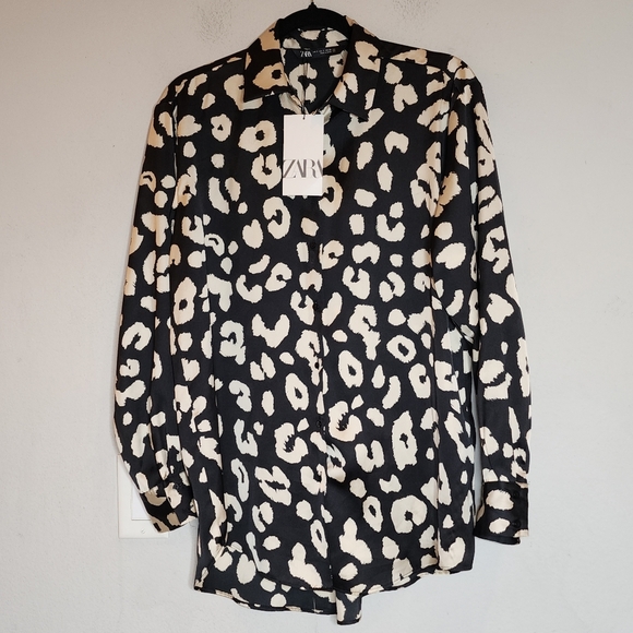 NWT Zara Satin Long Sleeve Button Down Top Leopard Cheetah Black Ivory Small - Picture 1 of 16